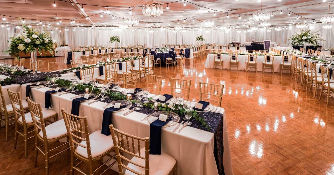 Days Inn & Conference Centre By Wyndham Camrose Norsemen מראה חיצוני תמונה